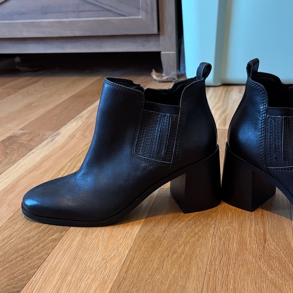 Lucky Brand Black Ankle Booties